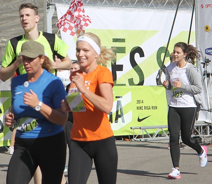 Sporta un labdarības pasākums «Nike Riga Run 2014» pulcē tūkstošiem sportistu 133839