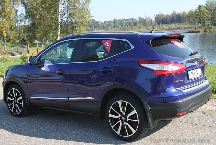 Travelnews.lv ceļojumā iepazīst 14 dažādus Latvijas «GADA AUTO 2015» automobiļus 134305