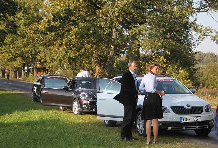 Travelnews.lv ceļojumā iepazīst 14 dažādus Latvijas «GADA AUTO 2015» automobiļus 134325