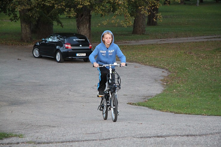 Saliekamais velosipēds «Tern Link C7» ir viegli pielāgojams arī bērnu un jauniešu vajadzībām 134983