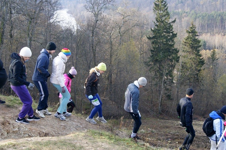 25.10.2014 norisinājās Siguldas kalnu maratons, kura laikā dalībnieki cīnījās trīs distancēs 136890