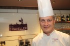 Mercure Riga Centre Hotel restorāna «The Traveller» šefpavārs Inards Straume 4