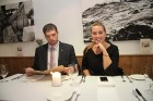 Vecrīgas 5 zvaigžņu viesnīcas «Dome Hotel» mārketinga vadītātāja Jūlija Žagunova un viesnīcas vadītājs Jānis Pinnis plāno izbaudīt restorāna jauno ēdi 2
