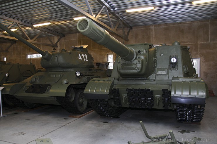 Sventes muižā apskatāms iespaidīgs kara tehnikas muzejs 137830