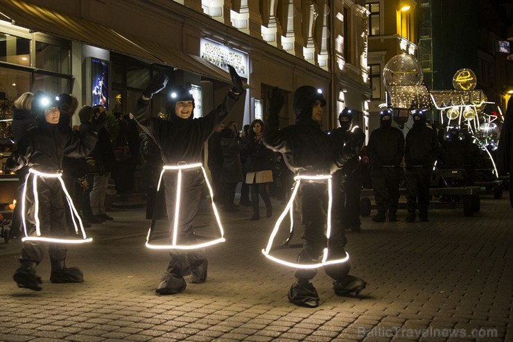 Sācies gaismas festivāls «Staro Rīga 2014» 138057