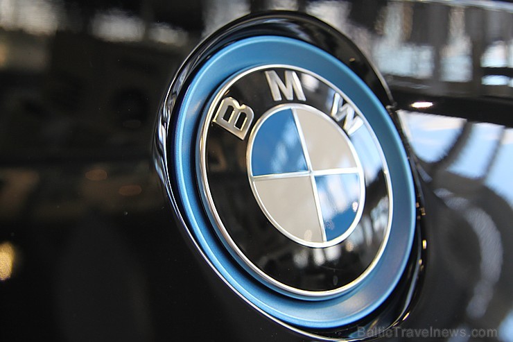 Jaunais elektro sporta automobilis BMW i8 ir ienācis Latvijā un jau pārdots 139809
