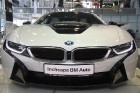 Jaunais elektro sporta automobilis BMW i8 ir ienācis Latvijā un jau pārdots 1