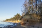 Veczemju klints ir krāšņākais sarkanā smilšakmens atsegums jūras piekrastē Latvijā 26