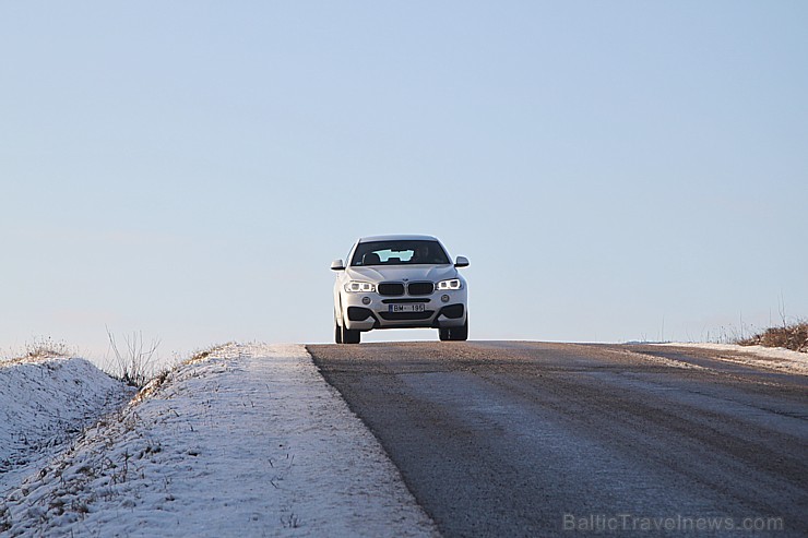 Travelnews.lv redakcija 15.01.2015 sadarbībā ar «Inchcape BM Auto» ceļo ar jauno BMW X6 Xdrive 3.0d pa Kurzemes ceļiem 141287