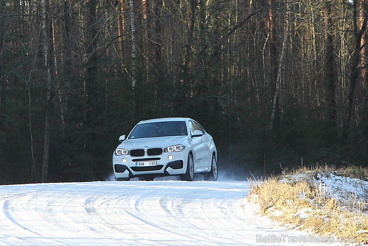 Travelnews.lv redakcija 15.01.2015 sadarbībā ar «Inchcape BM Auto» ceļo ar jauno BMW X6 Xdrive 3.0d pa Kurzemes ceļiem 141304