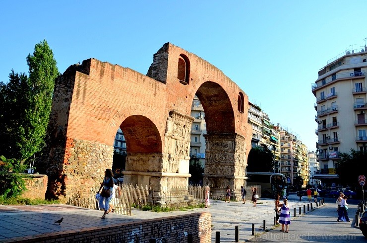 Pilsēta bija romiešu imperatora Galērija rezidence. Viņa valdīšanas laikā Salonikos bija uzcelta viņa varenā Galērija triumfālā arka, viņa pils, hipod 141680