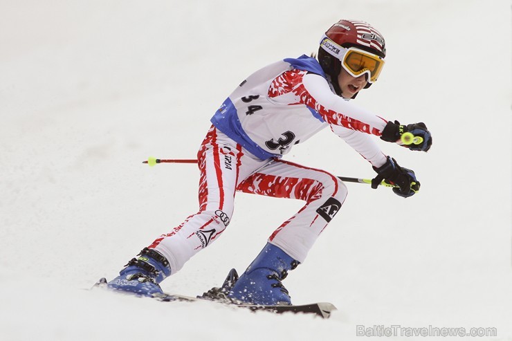 Latvijas kausa pirmais posms kalnu slēpošanā Siguldā pulcē labākos Baltijas sportistus 141997
