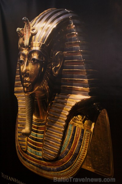 Galerijā «Centrs» atklāta Ēģiptes faraona Tutanhamona dārgumu izstāde 142861