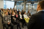 airBaltic devai iespēju 24 motivētākajiem skolēniem doties līdzi pilotiem un stjuartiem uz dažādiem aviokompānijas galamērķiem Eiropā, piemēram, Stokh 4