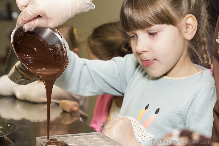 Pūres šokolādes muzejā iespējams iepazīties ar šokolādes tapšanas tradīcijām 142981