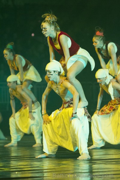 Arēnā Rīga ar grandiozu koncertu tiek atzīmēta deju grupas «Dzirnas» 30 gadu jubileja 143103