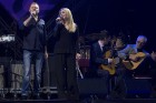 Arēnā Rīga ar grandiozu koncertu tiek atzīmēta deju grupas «Dzirnas» 30 gadu jubileja 37