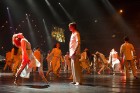 Arēnā Rīga ar grandiozu koncertu tiek atzīmēta deju grupas «Dzirnas» 30 gadu jubileja 47