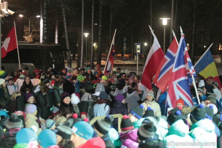 Siguldas bobsleja un kamaniņu trasē sestdien startēja 45. FIL pasaules čempionāts kamaniņu sportā. Foto: Juris Ķilkuts,  FotoAtelje.lv 143185