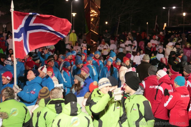 Siguldas bobsleja un kamaniņu trasē sestdien startēja 45. FIL pasaules čempionāts kamaniņu sportā. Foto: Juris Ķilkuts,  FotoAtelje.lv 143188