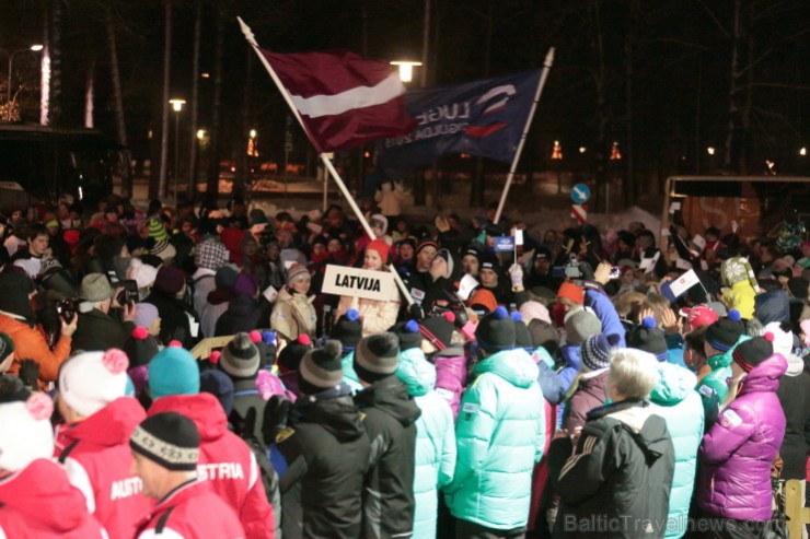 Siguldas bobsleja un kamaniņu trasē sestdien startēja 45. FIL pasaules čempionāts kamaniņu sportā. Foto: Juris Ķilkuts,  FotoAtelje.lv 143197