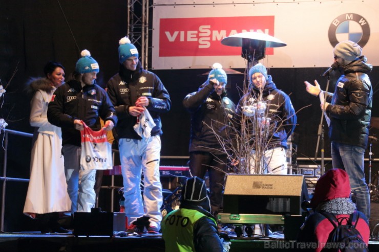 Siguldas bobsleja un kamaniņu trasē sestdien startēja 45. FIL pasaules čempionāts kamaniņu sportā. Foto: Juris Ķilkuts,  FotoAtelje.lv 143217