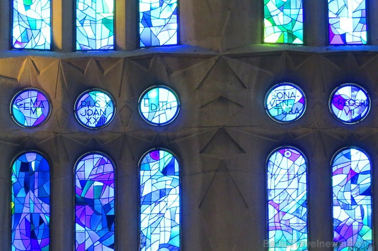 Atklāj, ko slēpj Svētās Ģimenes baznīcas (Sagrada Família) greznas vitrāžas www.sagradafamilia.cat 144984