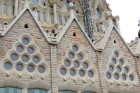Atklāj, ko slēpj Svētās Ģimenes baznīcas (Sagrada Família) greznas vitrāžas www.sagradafamilia.cat 5