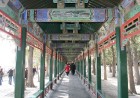 Pēdējo dienu Pekinā pavadām iepazīstot Imperatora vasaras pili – tās spoguļošanos zaļos ūdeņos, nepārspējamus gleznojumus un pat marmora kuģi... 23