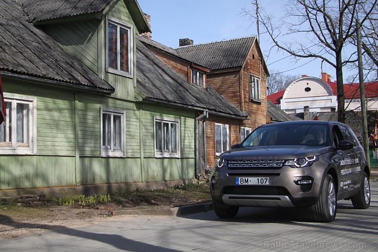 Travelnews.lv redakcija apceļo Sēliju ar jauno Land Rover Discovery Sport SD4 5+2 HSE 145512
