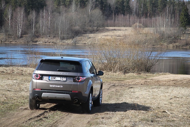 Travelnews.lv redakcija apceļo Sēliju ar jauno Land Rover Discovery Sport SD4 5+2 HSE 145515