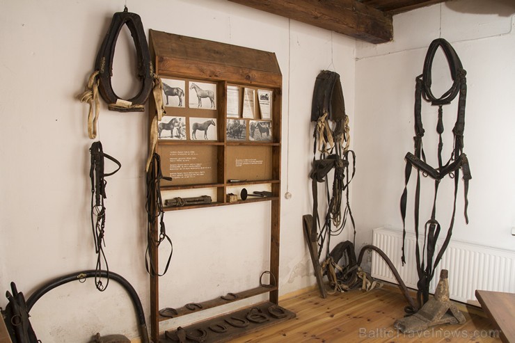 Burtnieku zirglietu muzejs ir tipiska 19. gs. Vidzemes ceļmalas kroga paraugs 145588