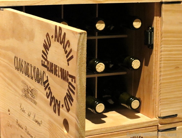 Travelnews.lv iepazīst spāņu reģiona Priorat vīna darītavu Clos de L‘obac www.costersdelsiurana.com Travelnews.lv iepazīst spāņu reģiona Priorat vīna darītavu Clos de L‘obac www.costersdelsiurana.com 145624