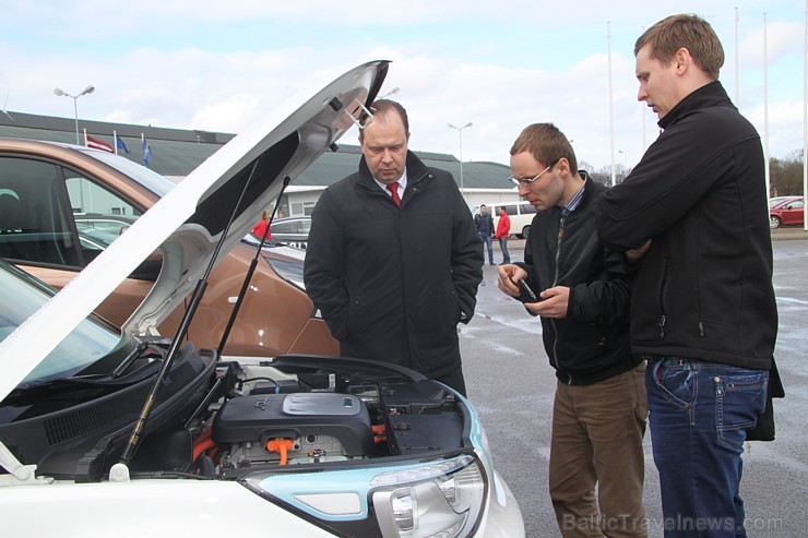 No 10.04 līdz 12.04.2015 Ķīpsalā notiks populārā auto izstāde «Auto 2015» un izstādes organizatori iepazīstināja autožurnālistus ar dažiem jaunumiem - No 10.04 līdz 12.04.2015 Ķīpsalā notiks populārā auto izstāde «Auto 2015» un izstādes organizatori iepazīstināja autožurnālistus ar dažiem jaunumiem - 145931