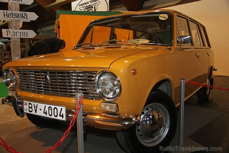 Travelnews.lv redakcija apciemo Baltijas lielāko auto izstādi «Auto 2015» Ķīpsalā 146509