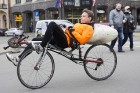 Pirmais Rīgas pasažieru un kravas velosipēdu salidojums pārsteidz rīdziniekus un viesus 16