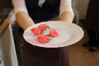 Travelnews.lv redakcija apciemo skaisto Ungurmuižu un piedalās sezonu noslēdzošajā pavārmākslas meistarklasē ar pavārēm no Vinetas un Allas Kārumlādes 15