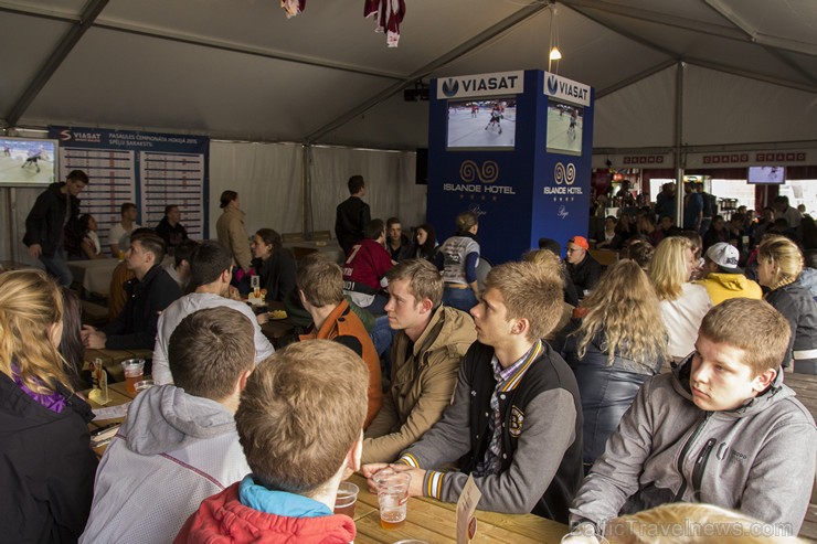 Travelnews.lv skatās pasaules čempionātu hokejā Dinamo Rīga hokeja fanu teltī Ķīpsalā 148232