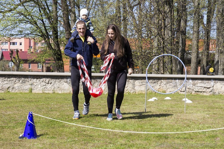 Ģimeņu sporta diena Limbažos iedvesmo ģimenes sportot 148377