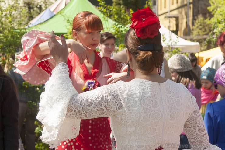 Spānijas diena Kalnciema kvartālā pulcē flamenko deju cienītājus 148420