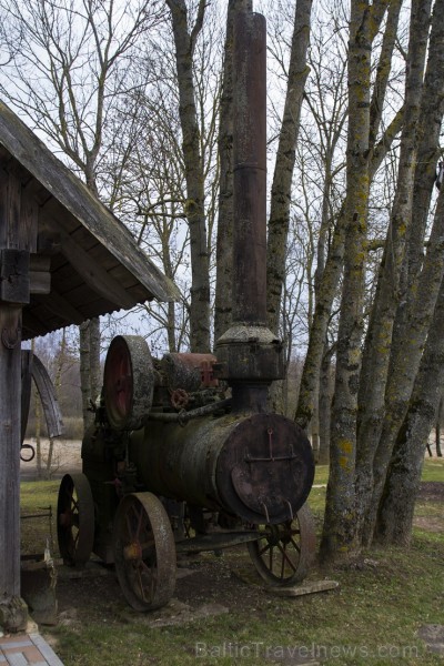 Uzvaras mašīnu muzejā apskatāma viena no lielākajām Latvijā esošajām lauksaimniecības traktoru kolekcijām 148710