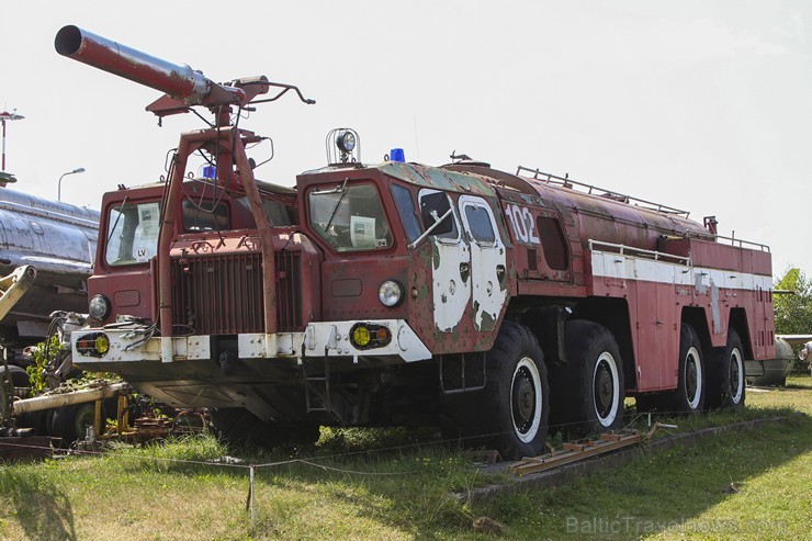 MAZ 7310 AA - 60 160. Savulaik šis ugunsdzēsības auto atradās Rīgas lidostā. Šobrīd šo auto var apskatīt Rīgas aviomuzejā 149080
