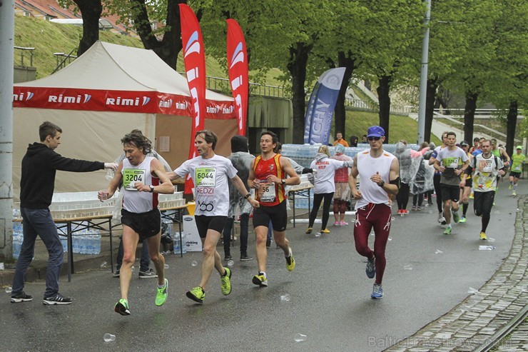 «Lattelecom Rīgas maratons 2015» vieno 25 931 dalībnieku no 69 valstīm 149365