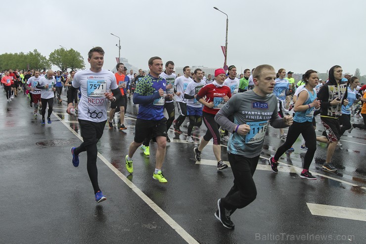 «Lattelecom Rīgas maratons 2015» vieno 25 931 dalībnieku no 69 valstīm 149397