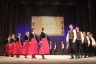 Bērnu deju studija «Pīlādzītis» un TDA Ogre sparīgi dejo Ogres kultūras centrā 27