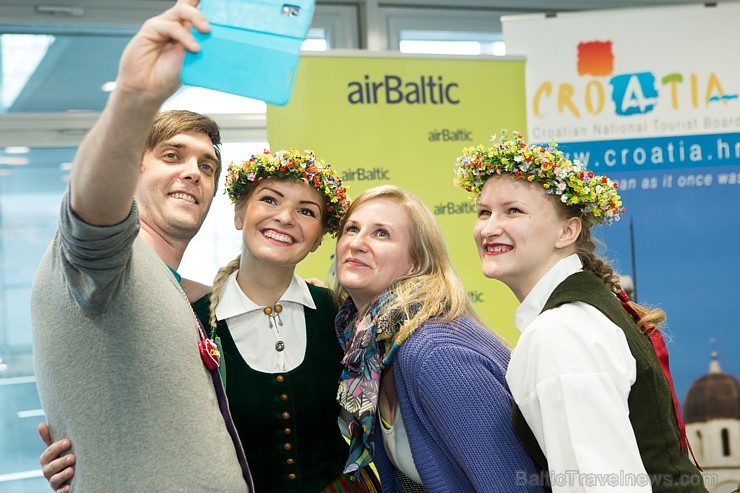 airBaltic jaunā reisa Rīga - Dubrovnika atklāšanā pulcējas Horvātijas interesenti 150147