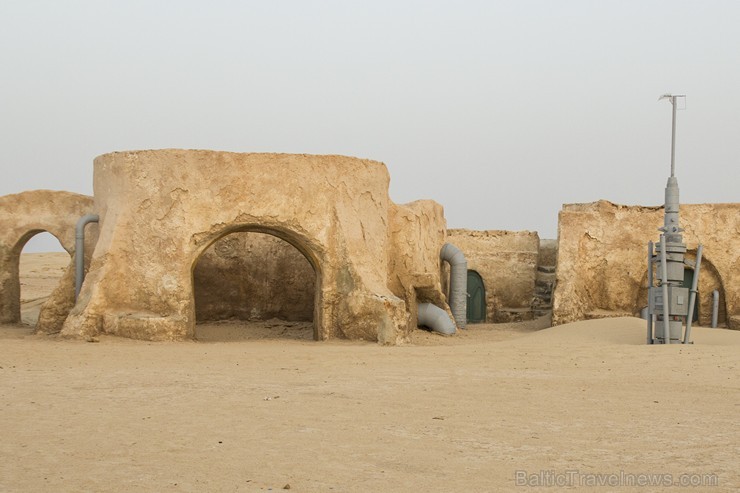 Travelnews.lv sadarbībā ar Novatours Sahāras tuksnesī apmeklē filmas «Star Wars» filmēšanas laukumu 150182