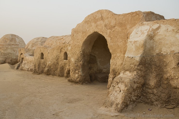 Travelnews.lv sadarbībā ar Novatours Sahāras tuksnesī apmeklē filmas «Star Wars» filmēšanas laukumu 150183
