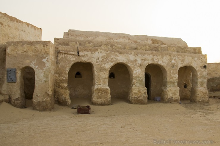 Travelnews.lv sadarbībā ar Novatours Sahāras tuksnesī apmeklē filmas «Star Wars» filmēšanas laukumu 150194