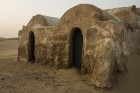 Travelnews.lv sadarbībā ar Novatours Sahāras tuksnesī apmeklē filmas «Star Wars» filmēšanas laukumu 7